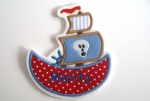 Boot mit Totenkopf und Wunschname